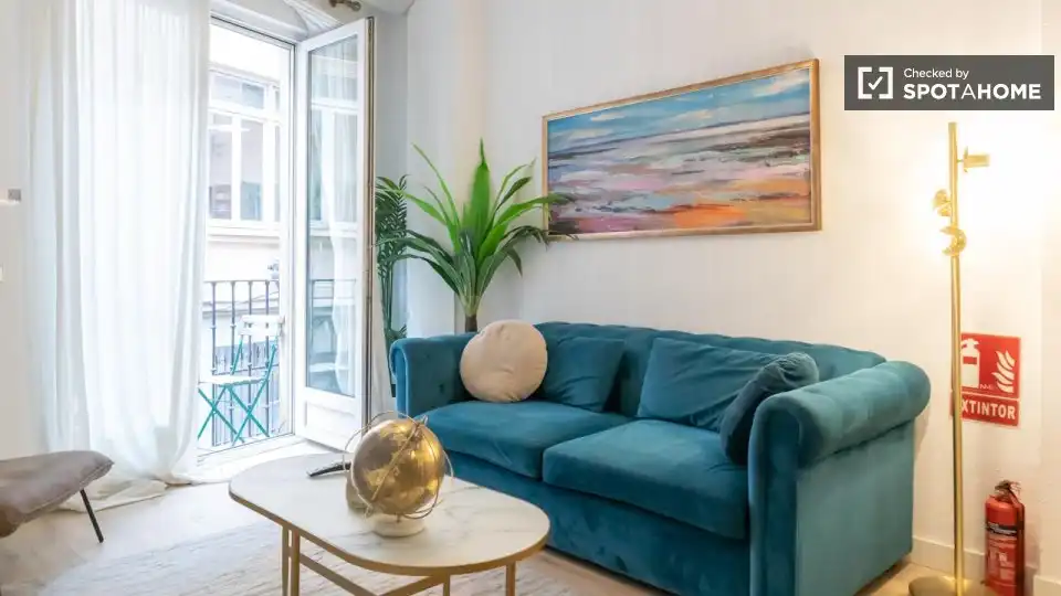 Wohnung mit Terrasse zur Miete in Centro