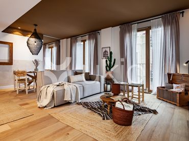 Apartament amb piscina de lloguer a Carrer de Josep Torres