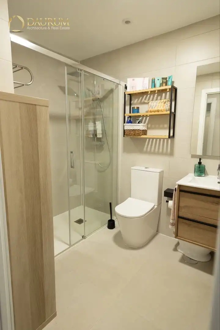 Flat with pool for sale in JUAN GOROSTIDI, imagen 11