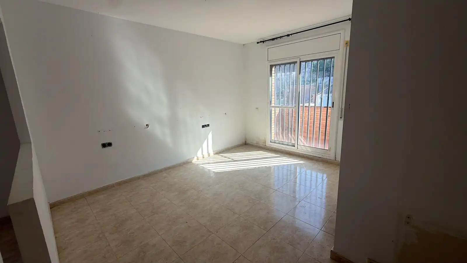 Schlafzimmer von Haus oder Chalet zum Verkauf in Calafell mit Heizung, Privatgarten und Terrasse