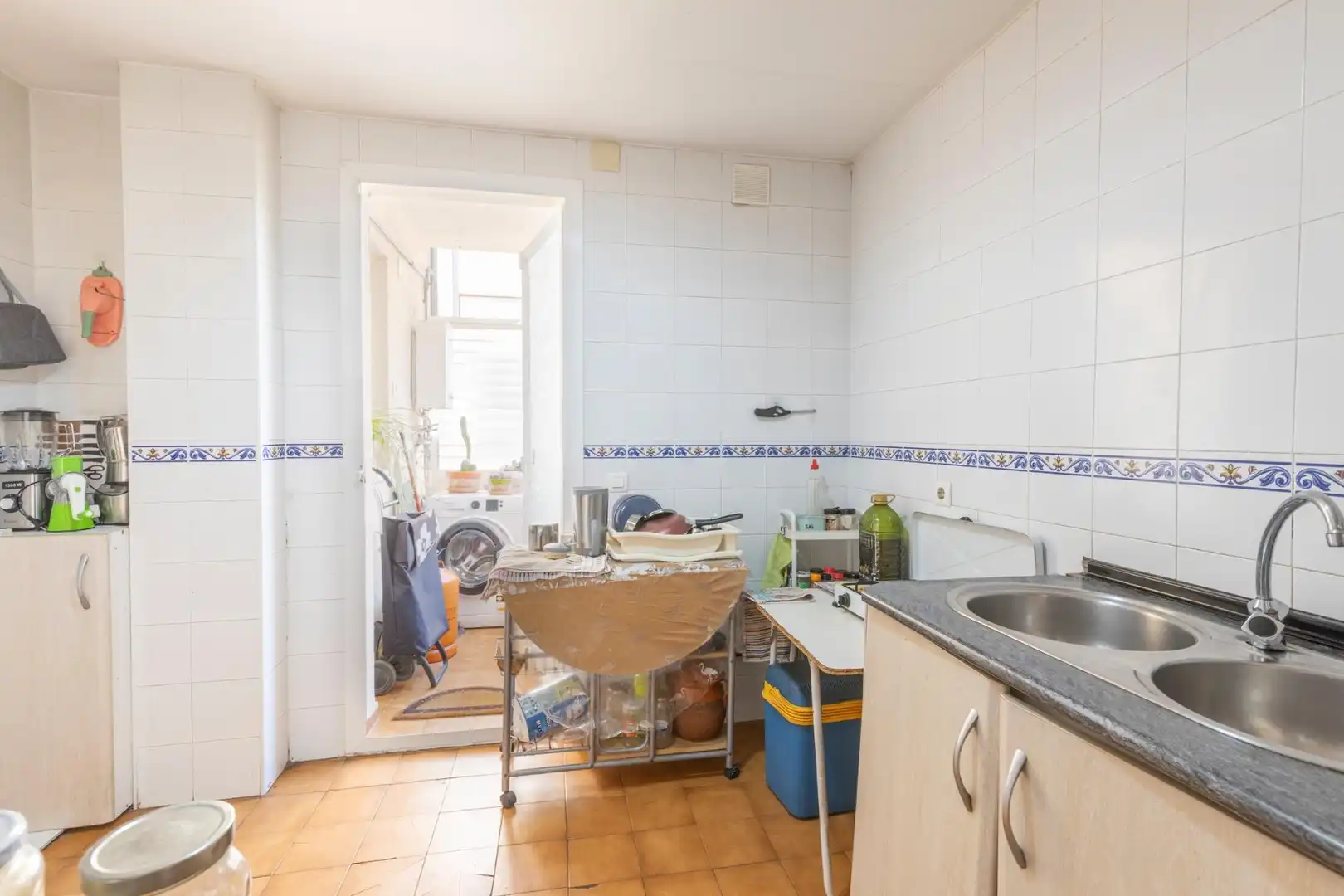 Cocina de Piso en venta en Granada con Calefacción, Terraza y Amueblado