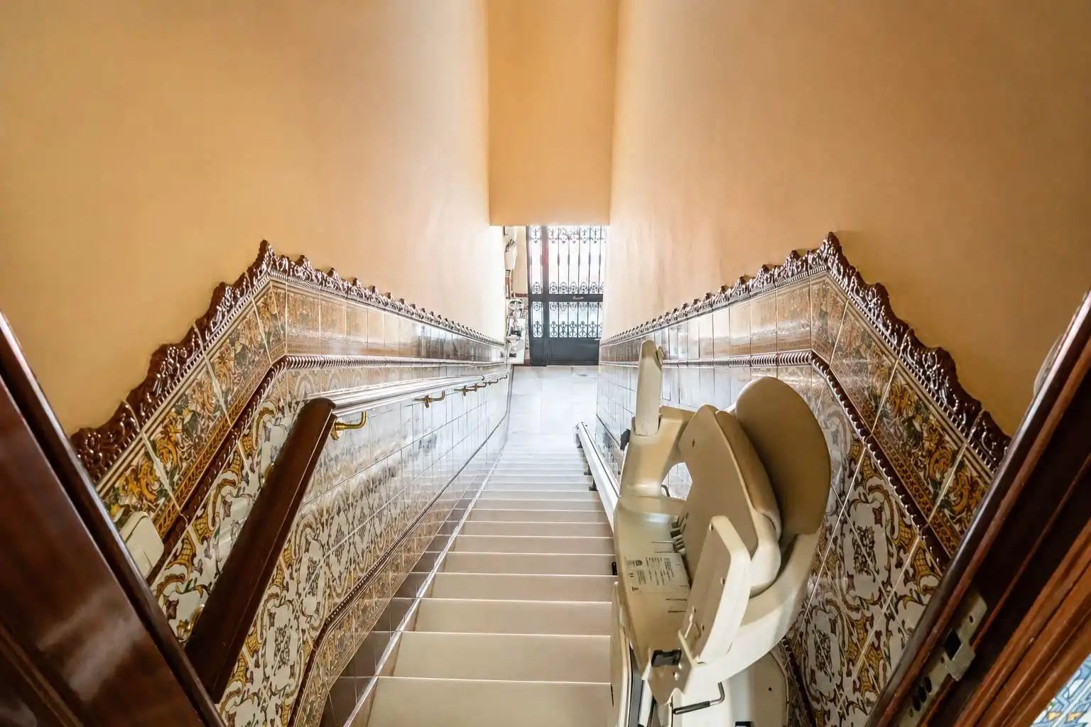 Casa adosada en venda en Alcalá del Río amb Aire condicionat, Calefacció i Moblat