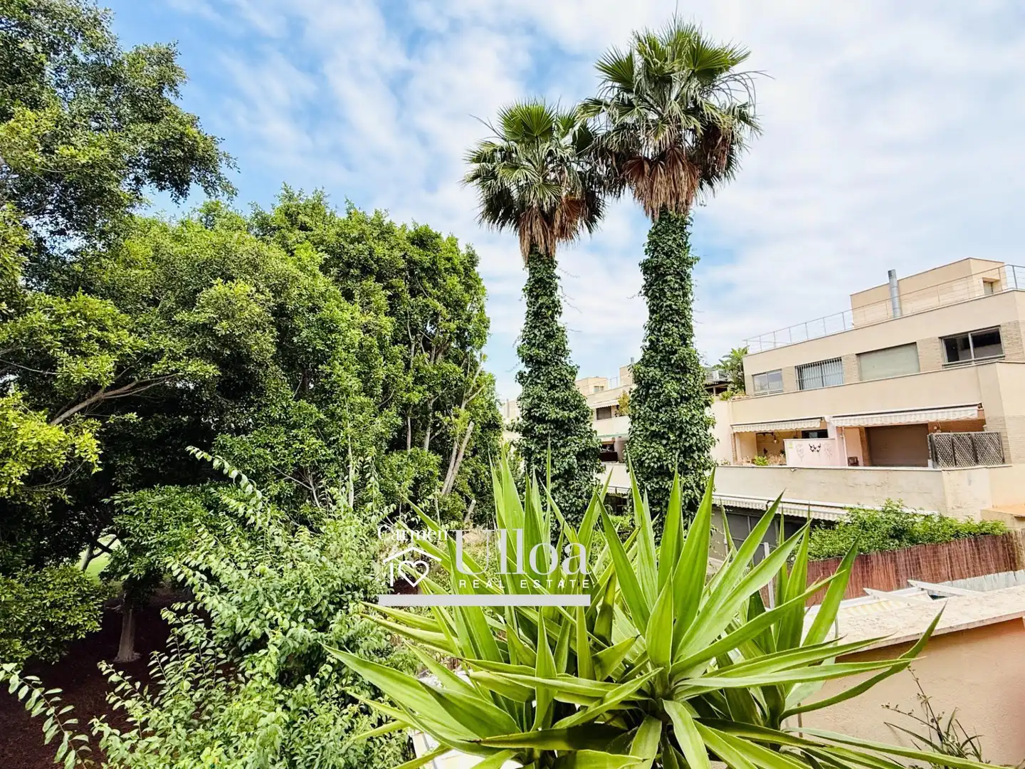 Vista exterior de Piso en venta en Alicante / Alacant con Aire acondicionado, Terraza y Trastero