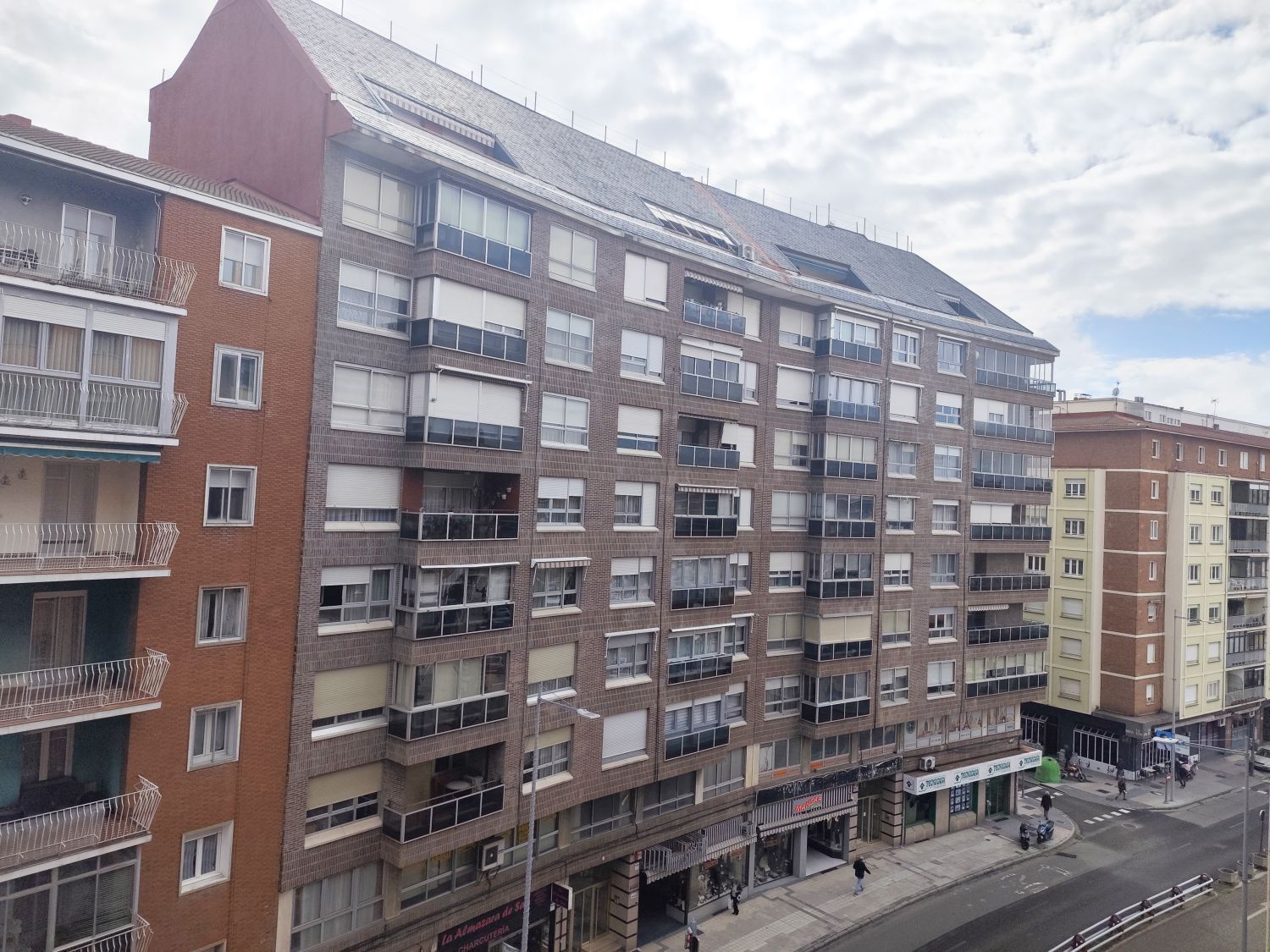 Vista exterior de Piso en venta en Palencia Capital con Calefacción y Terraza