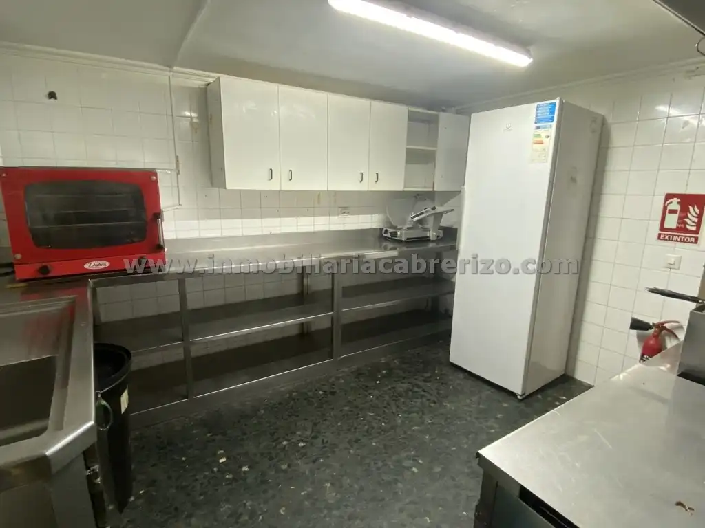 Business premises for sale in Calle Carmen Medrano, imagen 5