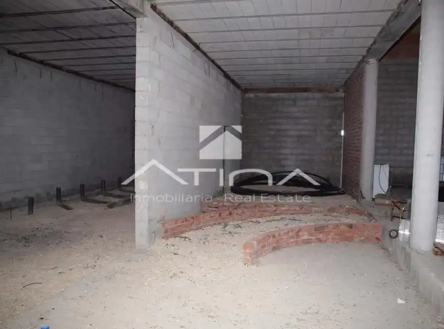 Terreny industrial en venda en Bélgida