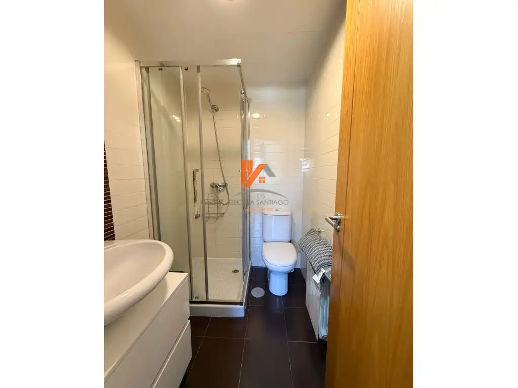 Baño de Piso en venta en Santiago de Compostela 