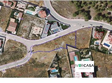 Terreno residencial en venta en Calle CULLAR VEGA