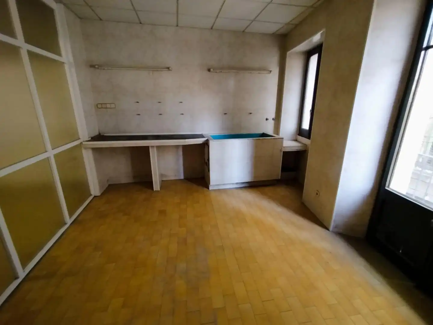 Küche von Gebäude zur Miete in Manresa