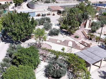 Xalet amb piscina en venda a Crevillent