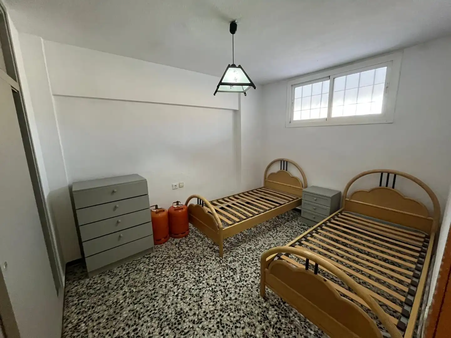 Habitación de Casa o chalet en venta en La Pobla de Farnals con Terraza, Amueblado y Piscina comunitaria