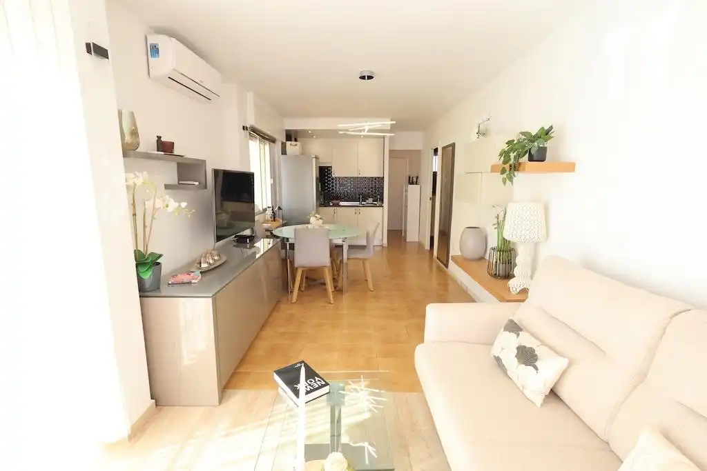 Apartament amb ascensor en venda a Avenida Don juan de Austria, imagen 8