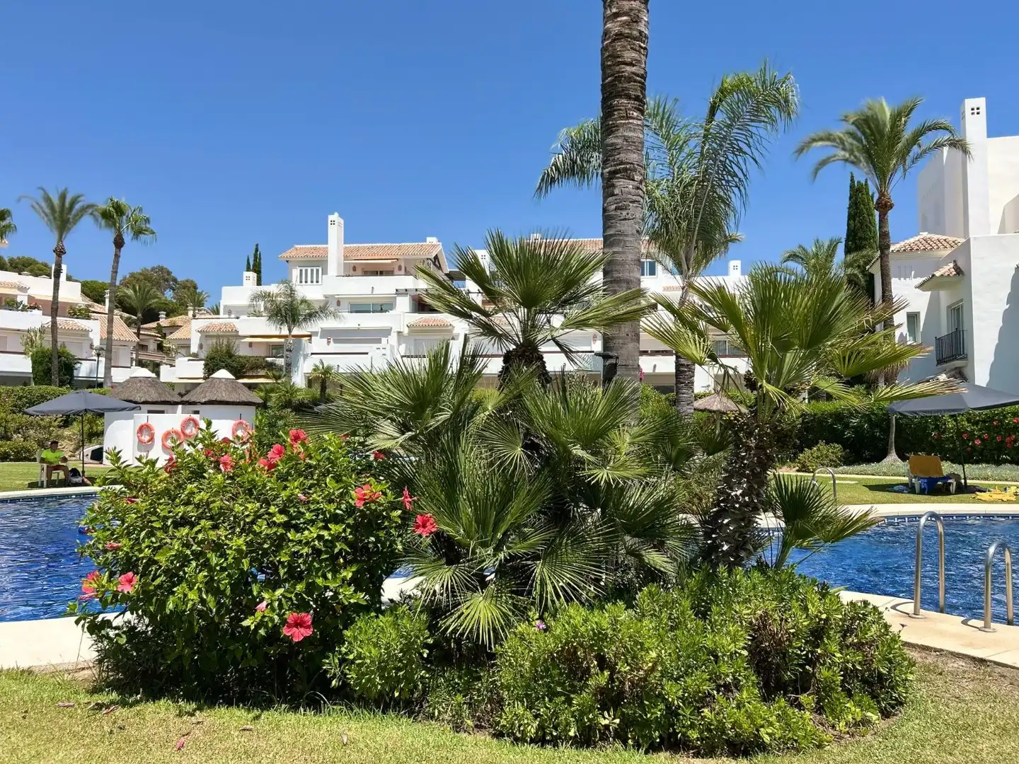 Exterior view of Apartments for sale in Marbella  with Air Conditioner, Heating and Private garden