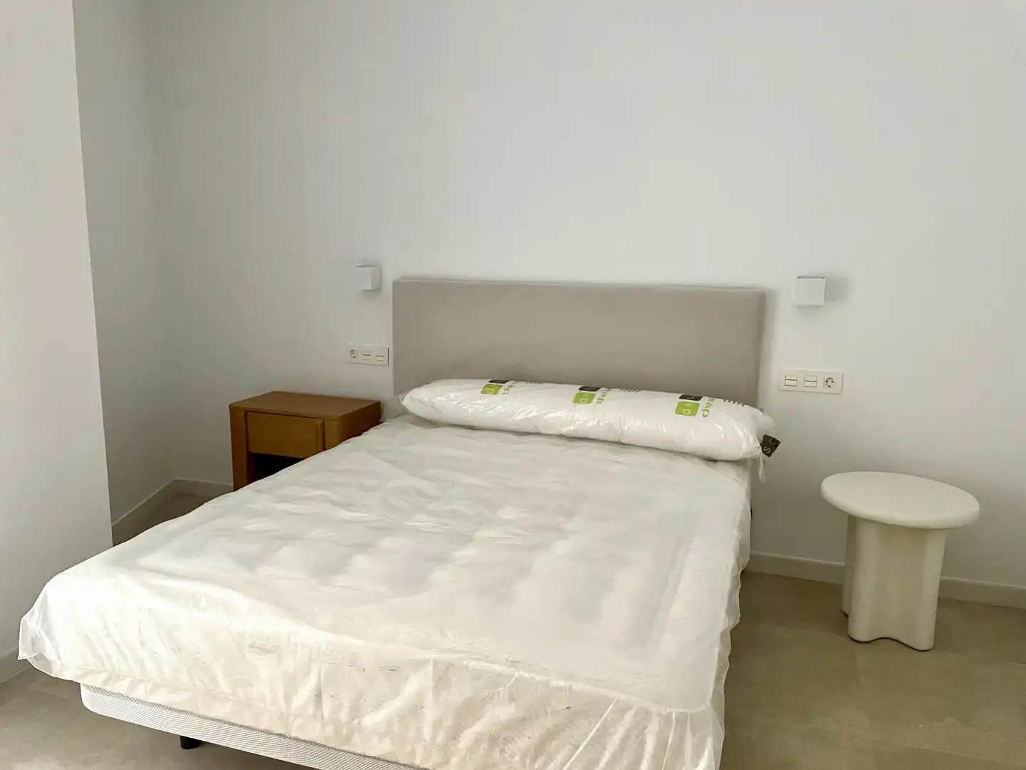 Habitación de Apartamento de alquiler en Lorca con Amueblado