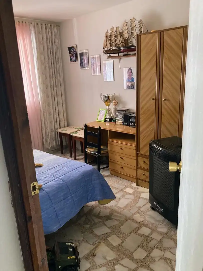 Habitación de Casa adosada en venta en Pelahustán
