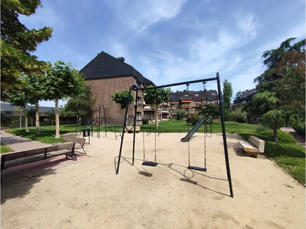 Garten von Erdgeschoss zum Verkauf in Majadahonda mit Gemeinschaftspool
