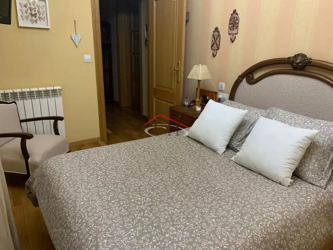Schlafzimmer von Wohnungen zur Miete in León Capital  mit Heizung, Parkett und Möbliert