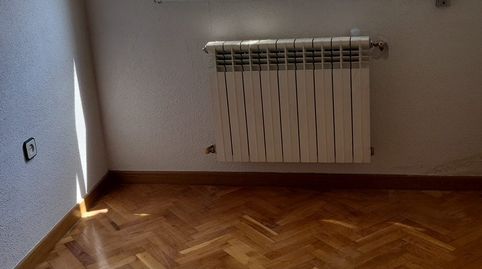 Foto 2 de Casa o xalet en venda a Hervencias Altas - El Pinar, Ávila Capital