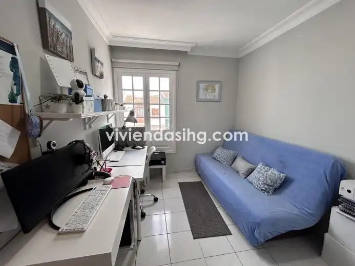 Schlafzimmer von Einfamilien-Reihenhaus zum Verkauf in La Orotava mit Terrasse und Balkon