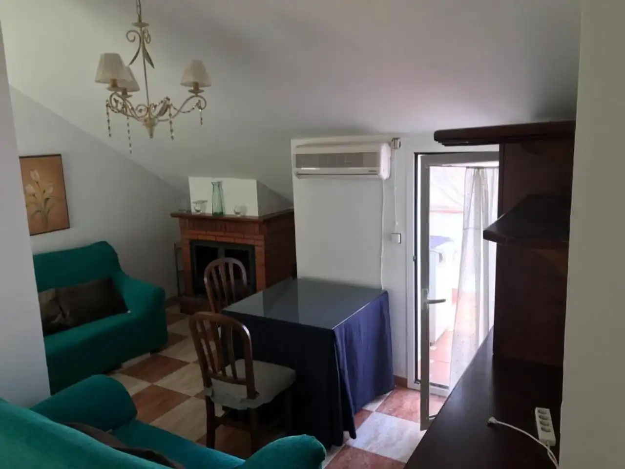 Sala de estar de Ático de alquiler en Baza con Aire acondicionado, Terraza y Amueblado