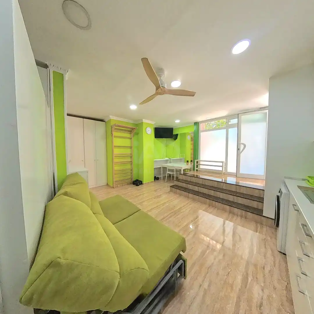 Living room of Lofts for sale in Cerdanyola del Vallès  with Heating
