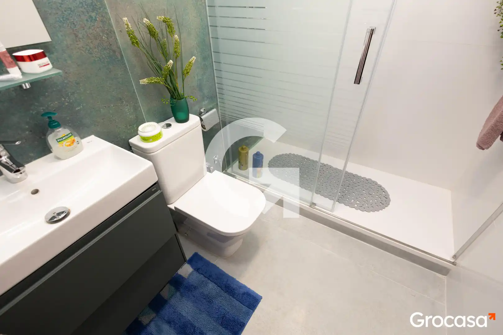 Bathroom of Houses for sale in Corbera de Llobregat  with Air Conditioner, Heating and Private garden