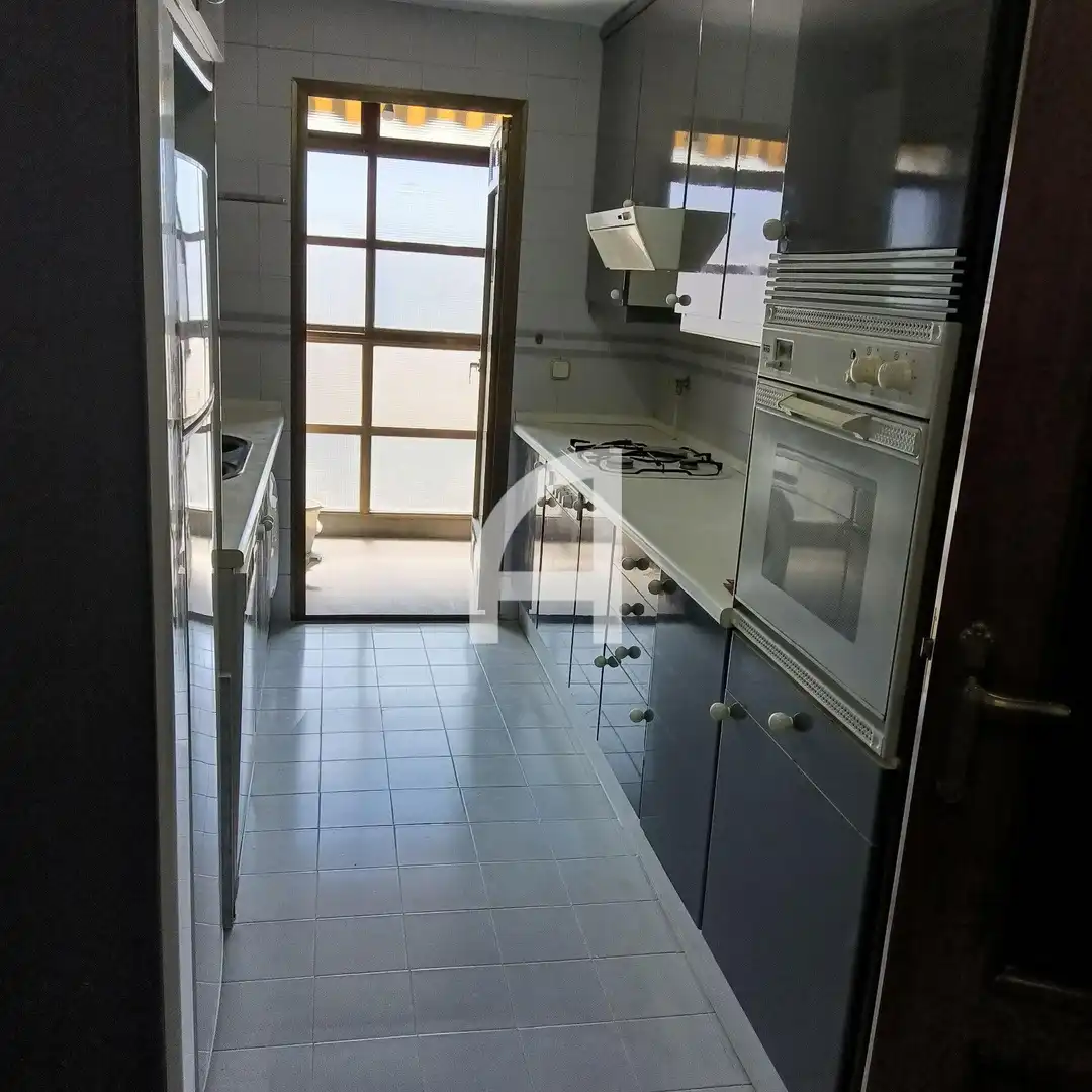 Kitchen of Flat for rent in Madrid  with Air Conditioner, Heating and Terrace