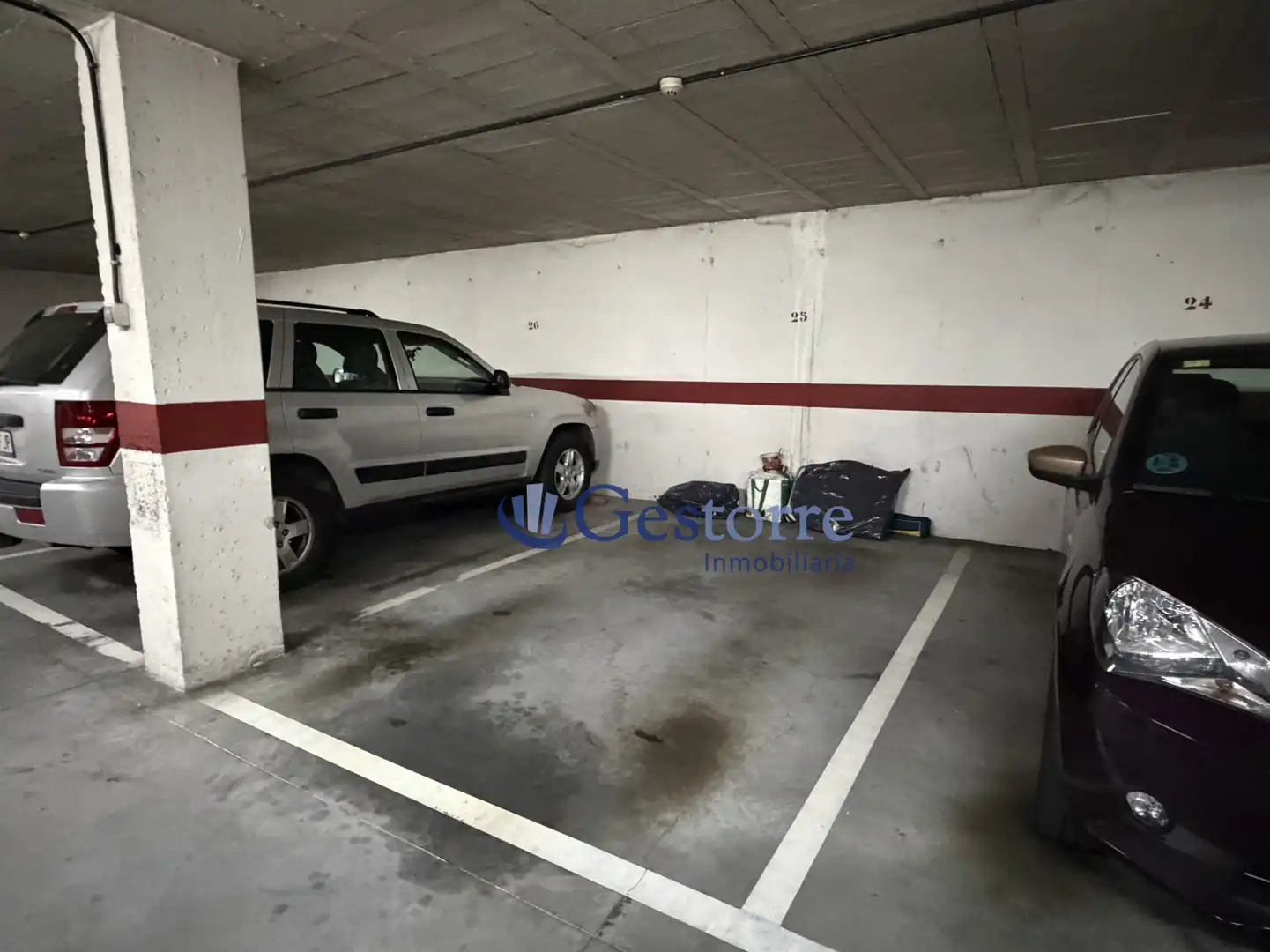 Parkplatz von Wohnung zum Verkauf in Oviedo  mit Heizung und Möbliert