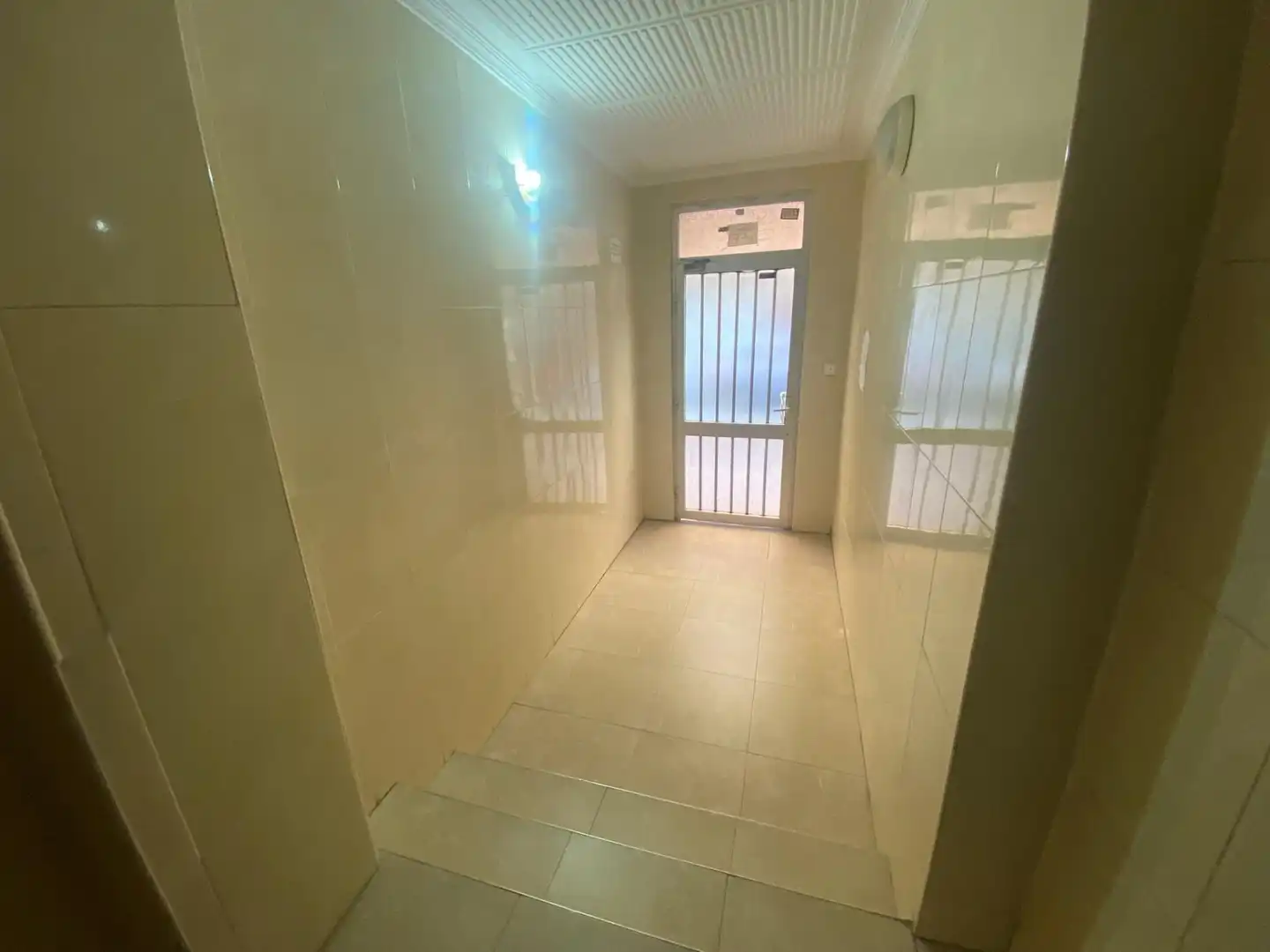 Piso en venta en Alicante / Alacant con Aire acondicionado y Balcón