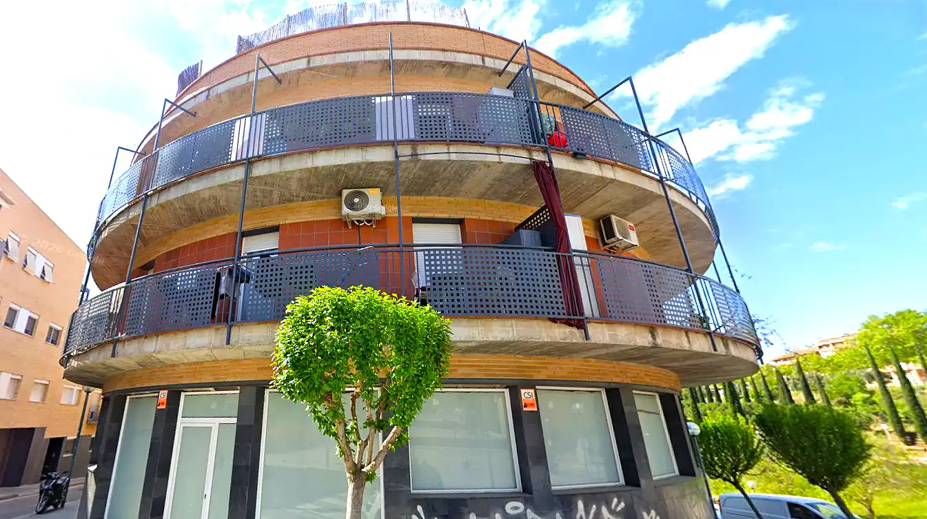 Vista exterior de Pis en venda en Badalona