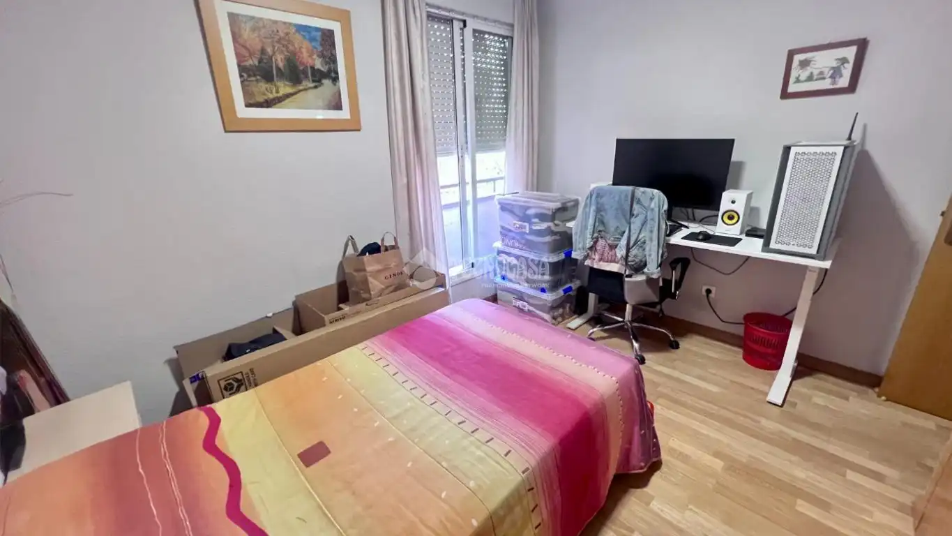 Dormitori de Pis en venda en Alcalá de Henares amb Aire condicionat, Calefacció i Terrassa