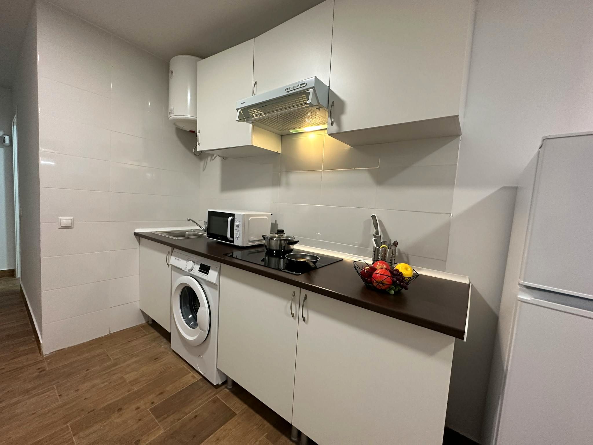 Kitchen of Flat to rent in  Madrid Capital  with Furnished, Washing machine and TV