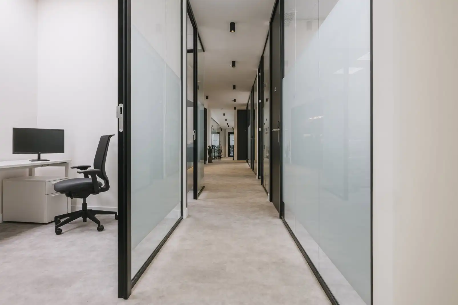 Büro zur Miete in Las Palmas de Gran Canaria mit Klimaanlage, Heizung und Möbliert