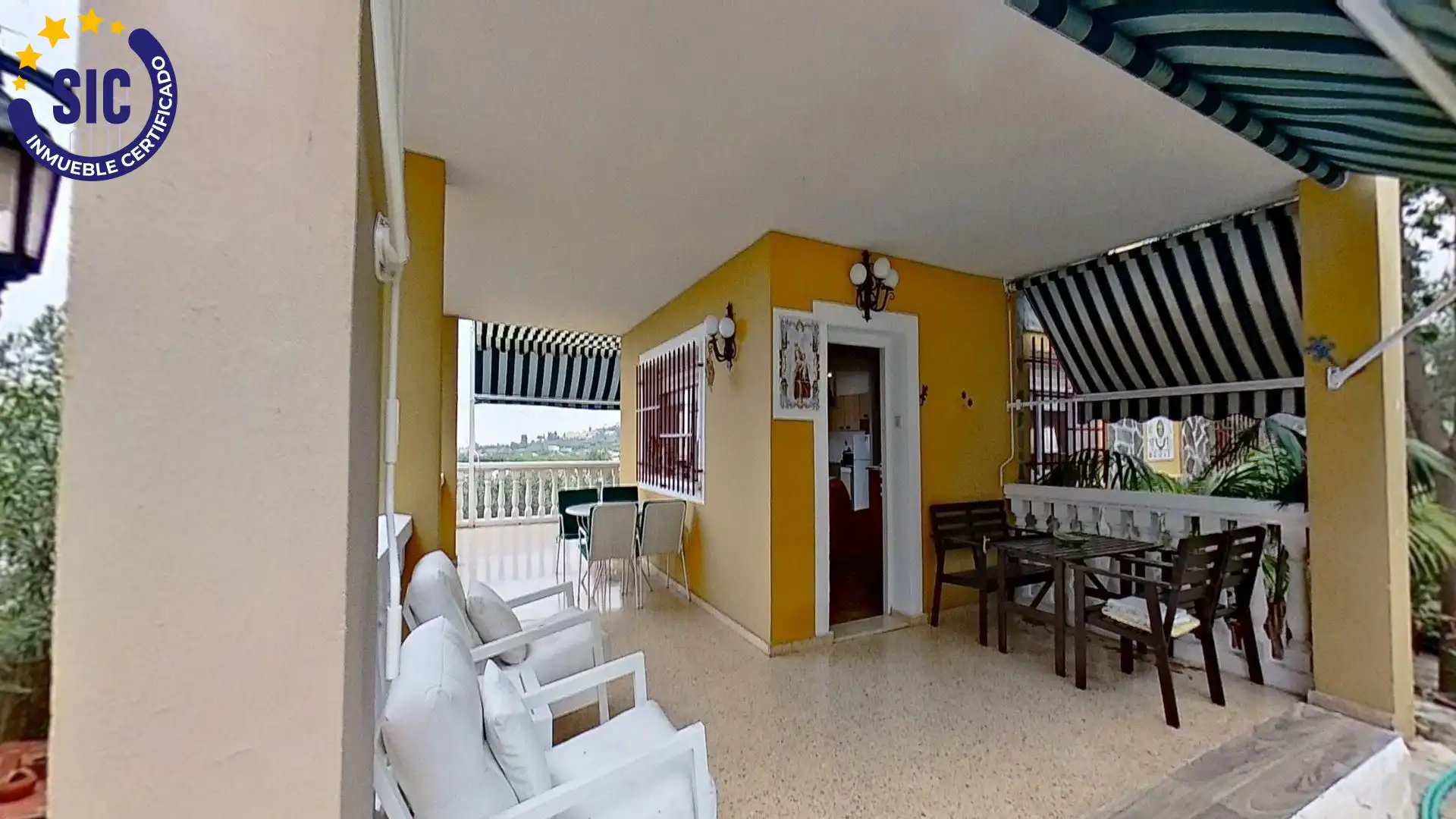 Terrassa de Casa o xalet en venda en Chiva amb Jardí privat, Terrassa i Traster