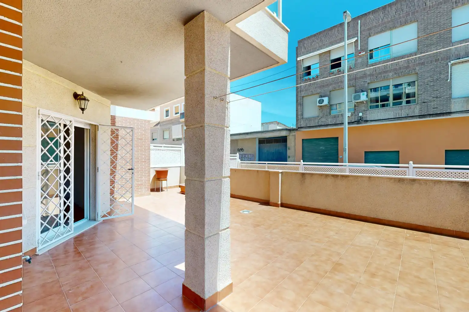 Terrasse von Wohnung zum Verkauf in Cartagena mit Privatgarten, Terrasse und Abstellraum