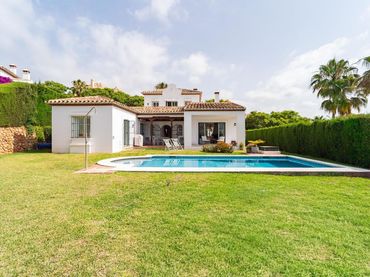 Casa pareada en venta en Elviria - Cabopino
