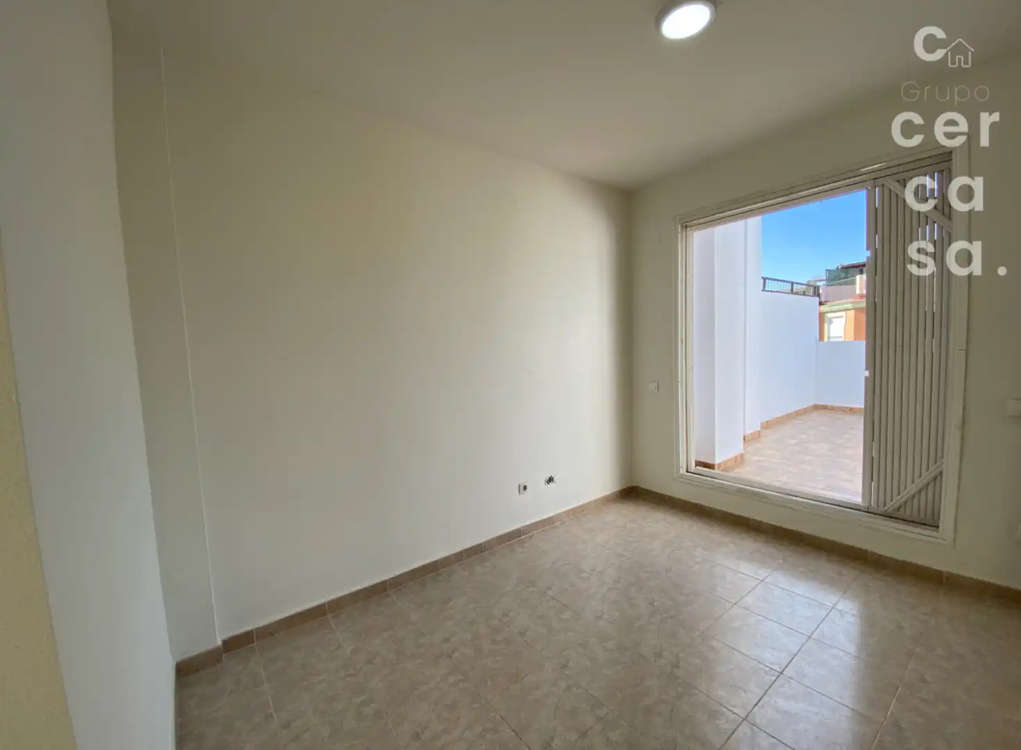 Terraza de Casa adosada en venta en Tavernes Blanques con Terraza, Trastero y Balcón