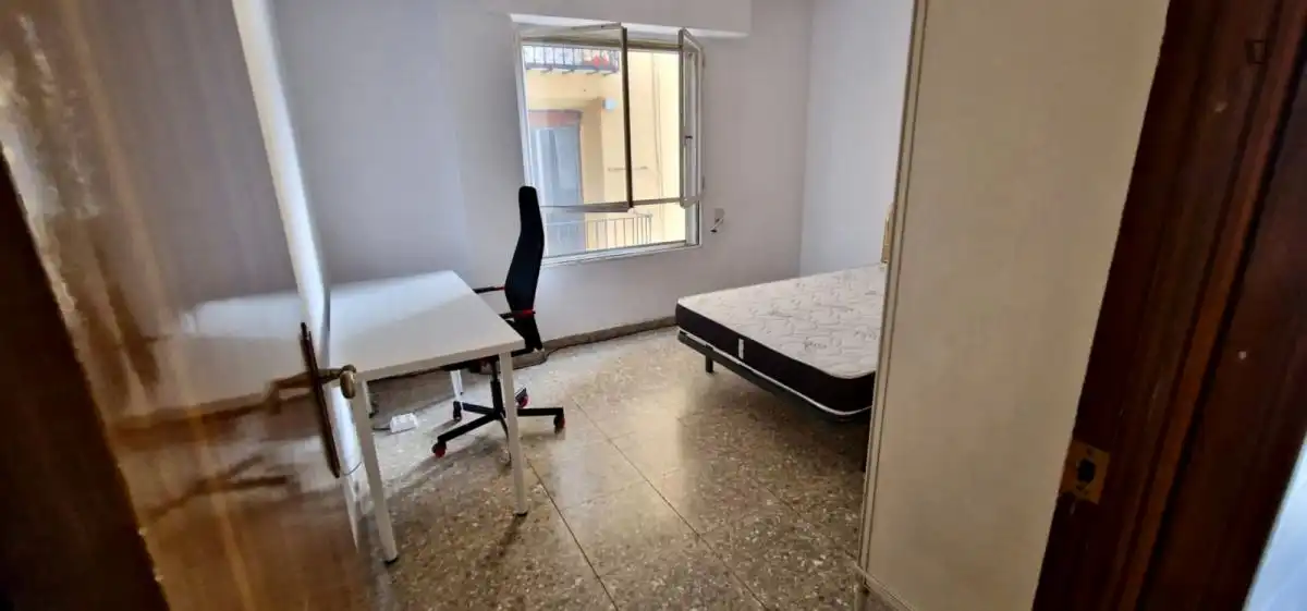 Room in Centre - Zona Alta