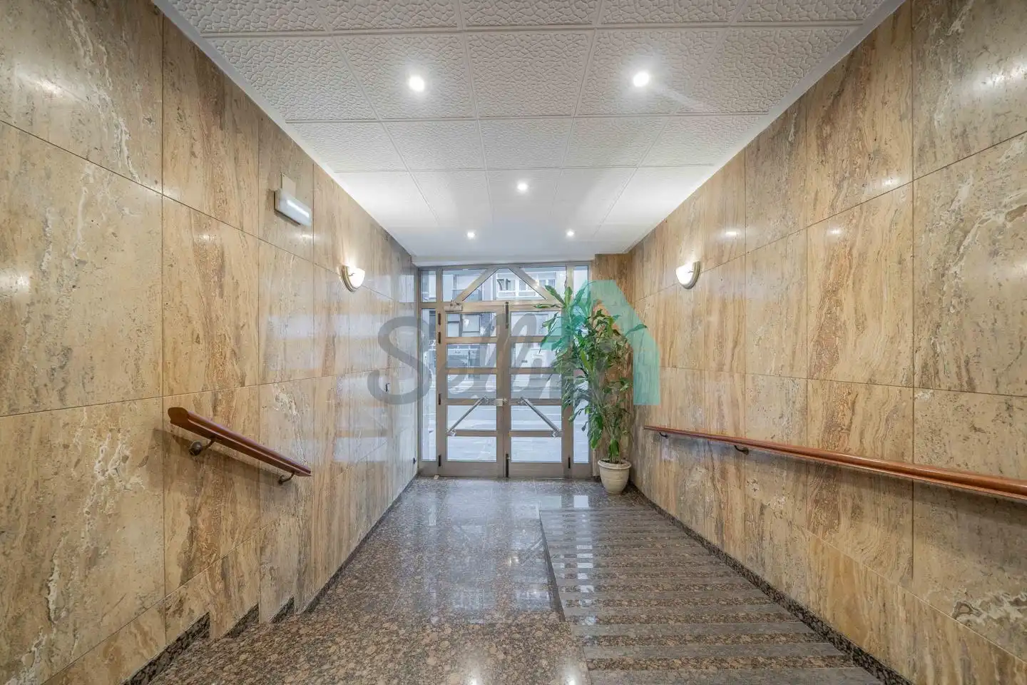 Flat for rent in Pablo Iglesias, Barrio del Centro