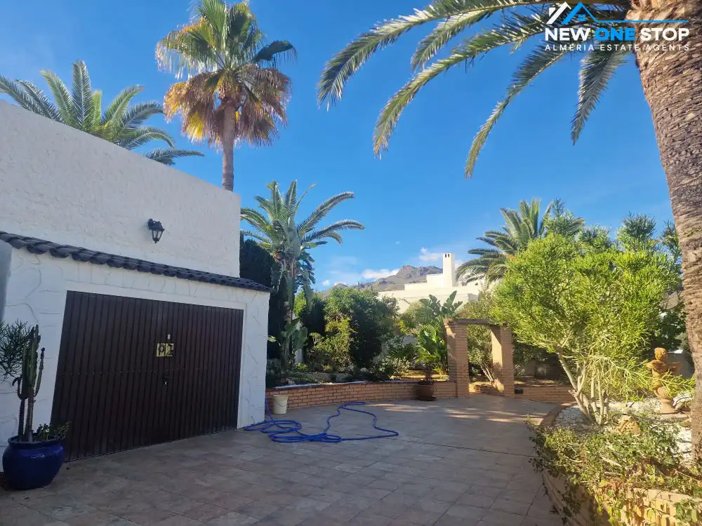 Vista exterior de Casa o chalet en venta en Mojácar con Aire acondicionado, Calefacción y Jardín privado