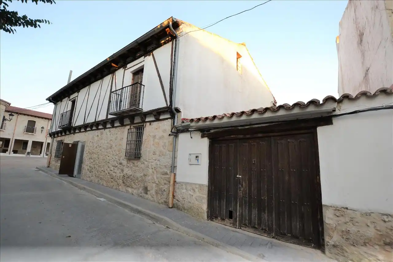 Vista exterior de Casa o xalet en venda en Nava de Roa
