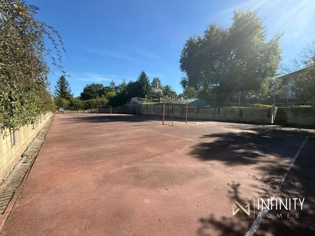 Vista exterior de Casa o chalet en venta en Lezama con Calefacción, Jardín privado y Terraza