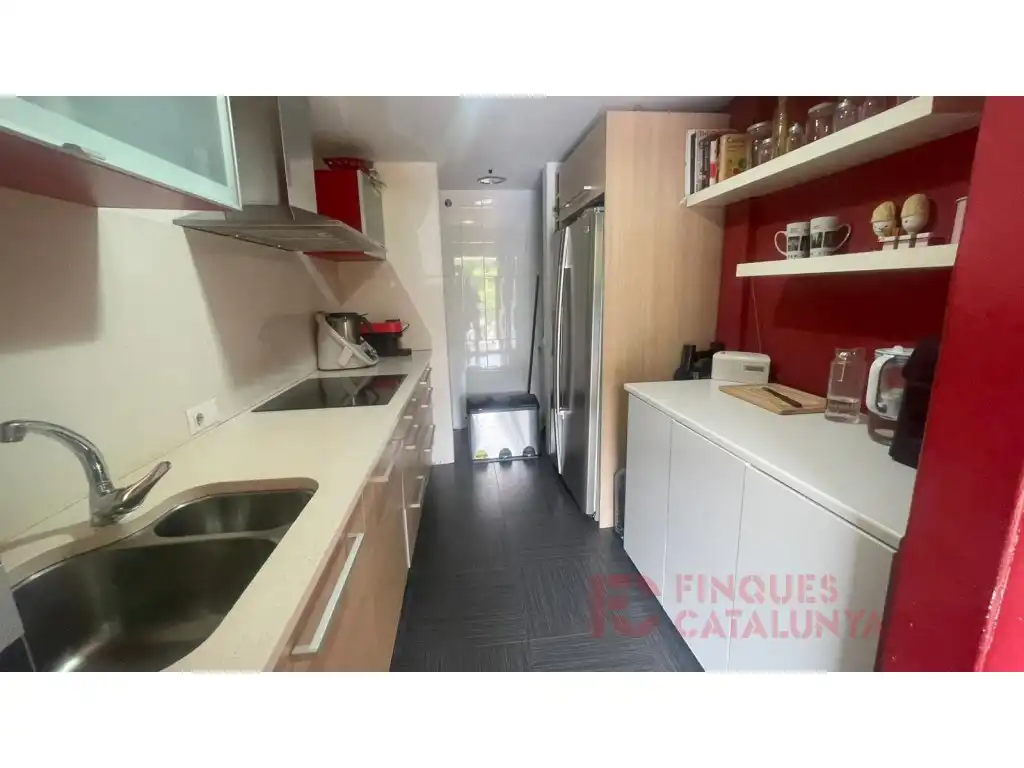 Küche von Wohnung zum Verkauf in Bescanó