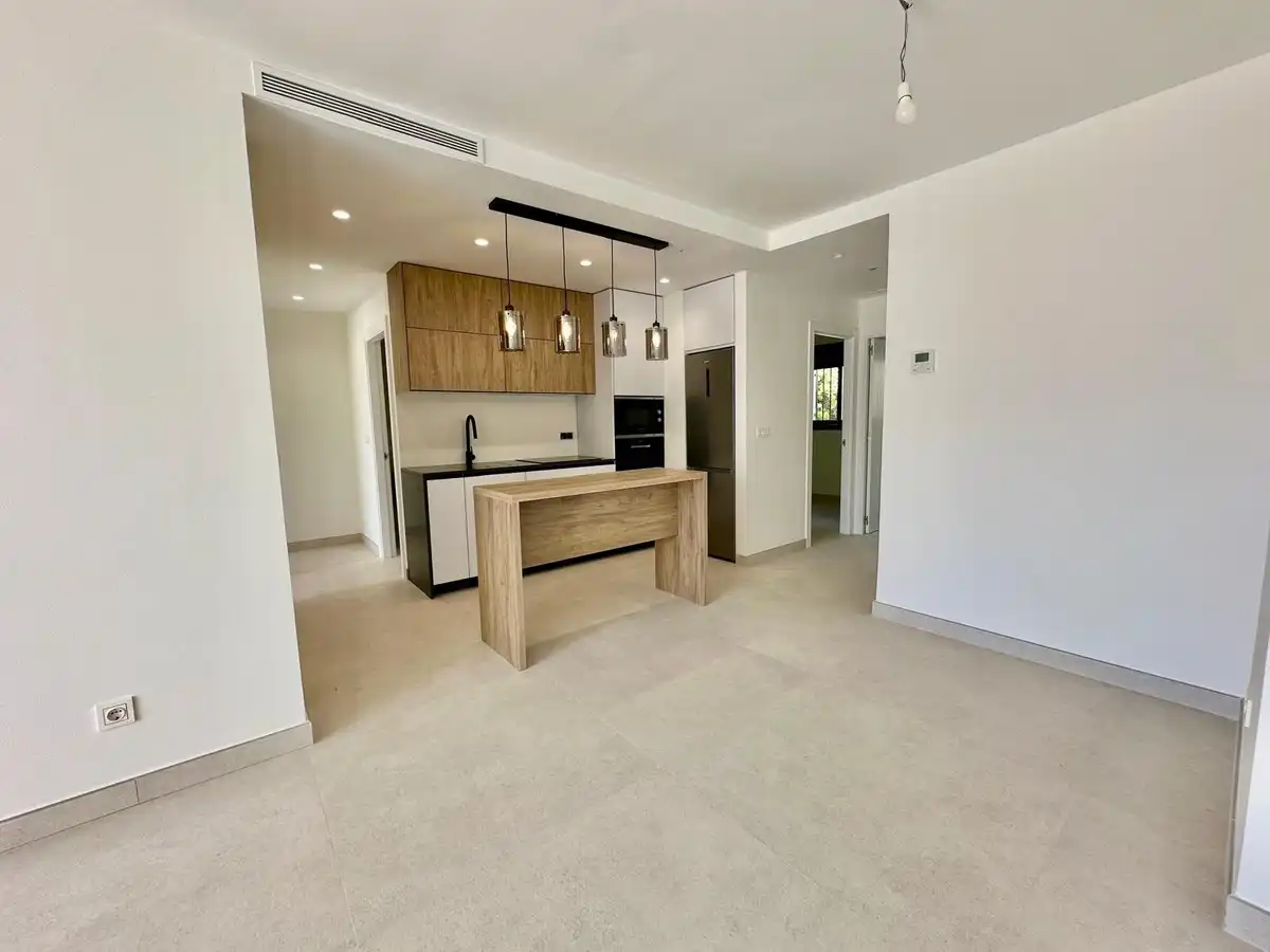 Piso con piscina en venta en Avenida Tomás Pascual 22, imagen 5