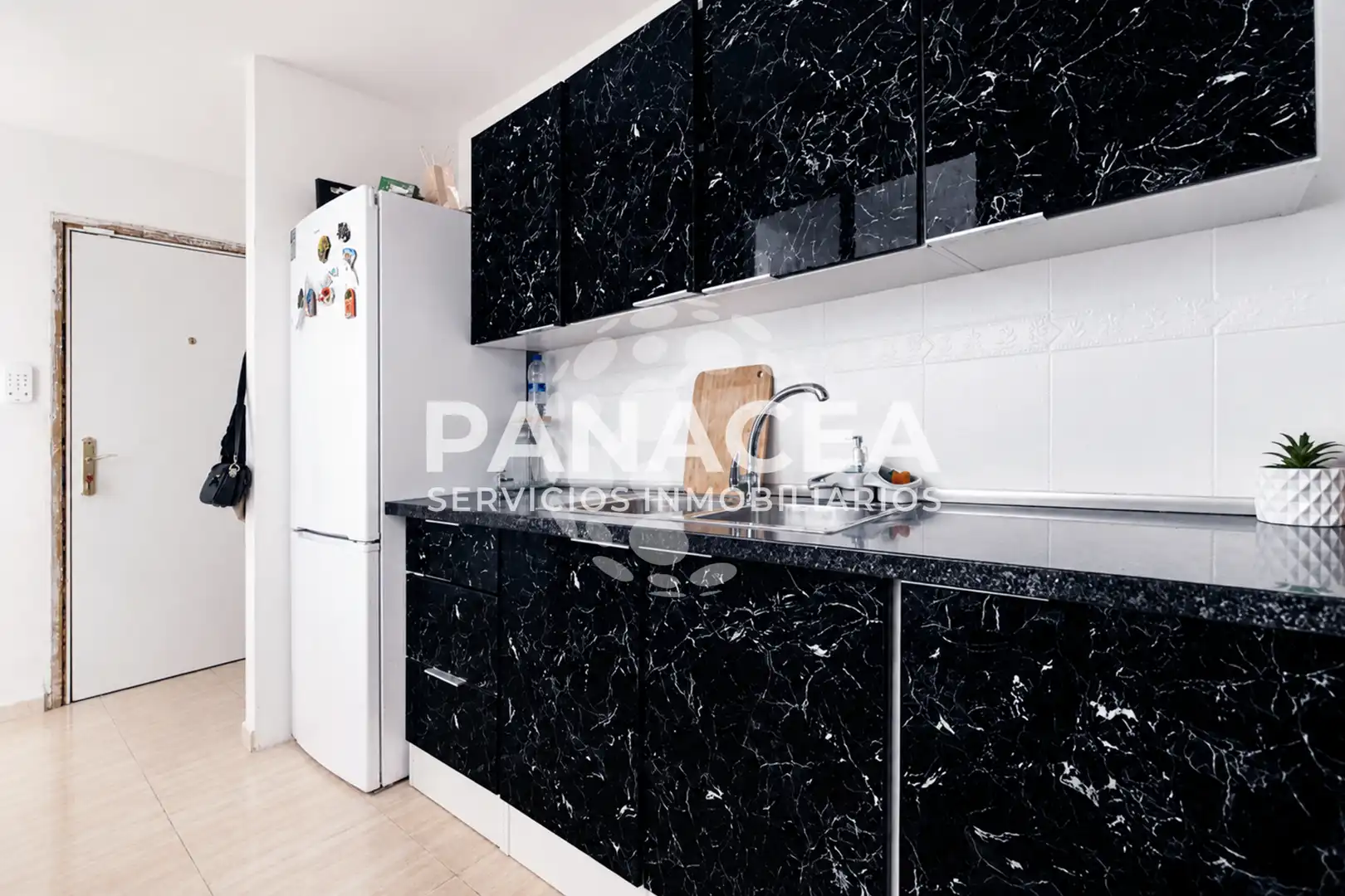 Kitchen of Flat for sale in Vícar  with Furnished, Oven and Microwave