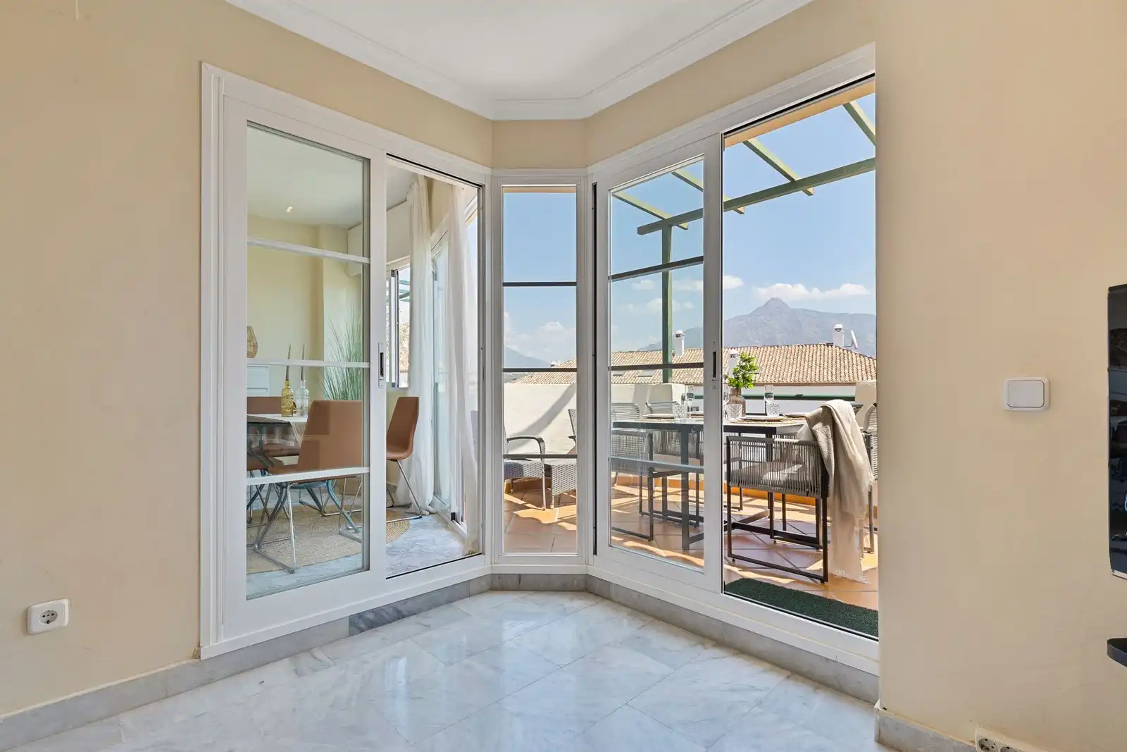 Wohnung mit Pool zum Verkauf in Avenida del Golf 2A, imagen 5