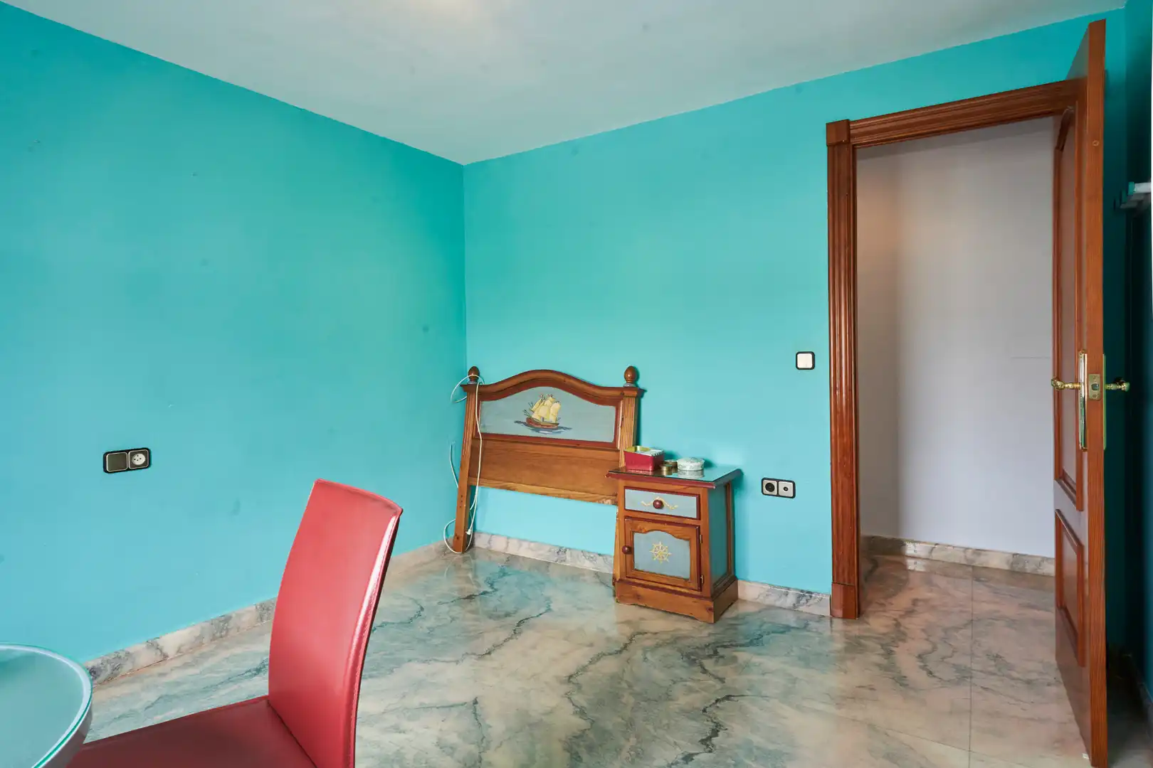 Bedroom of Detached homes for sale in Jaén  with Furnished