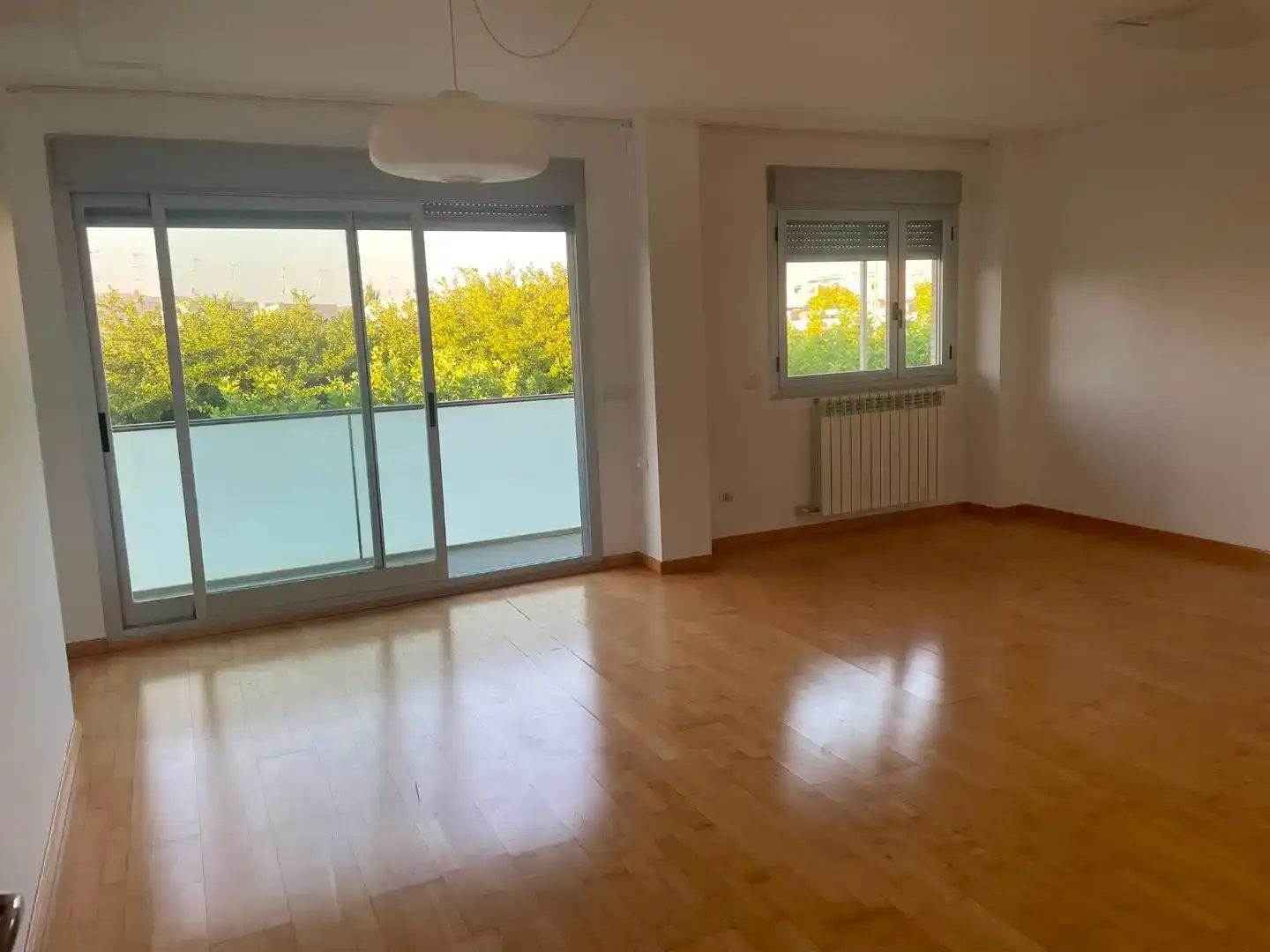 Sala de estar de Piso en venta en Cuarte de Huerva con Aire acondicionado y Piscina