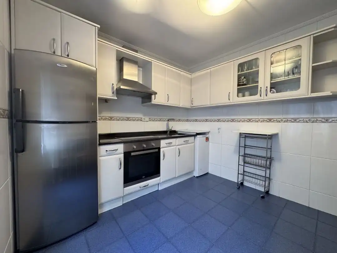 Cocina de Piso en venta en Bergara con Calefacción, Trastero y Amueblado