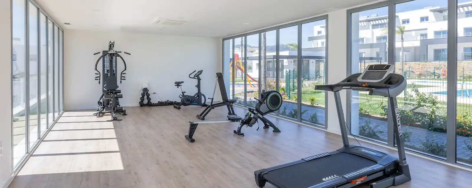 Apartament amb piscina en venda a Estepona Pueblo, imagen 4